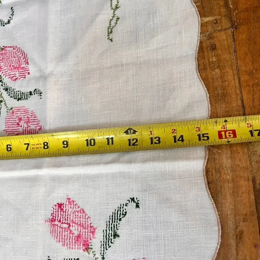 Vintage Linen Table Runner 15 x 37.5